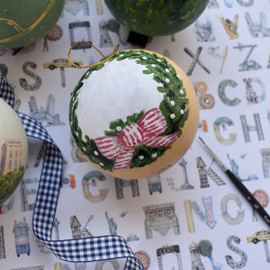 Washington Square Arch Painted Ornament (Wreath on verso)